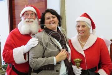 Música e ilusión en grandes dosis para recibir a Papá y Mamá Noel en Los Llanos (Foto TA)